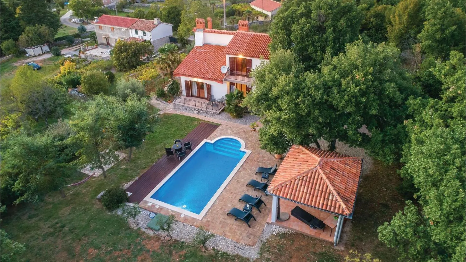 Lovely Home In Kapelica With Wifi Rasa